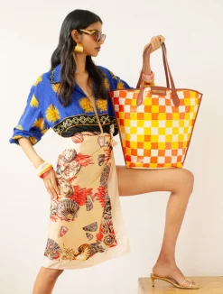 Lio Tote - Red/Yolk