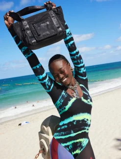 Skutty Flap Small Tote - Black