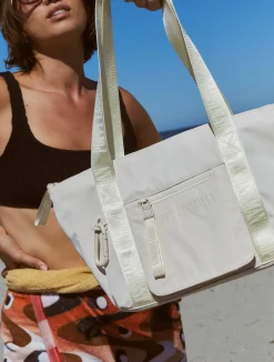 Skutty Flap Small Tote - Blanc