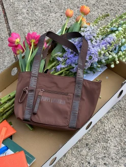 Skutty Flap Small Tote - Choc
